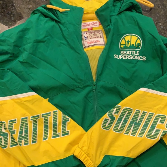 SEATTLE SUPERSONICS MITCHELL AND NESS JACKET - Picture 3 of 4